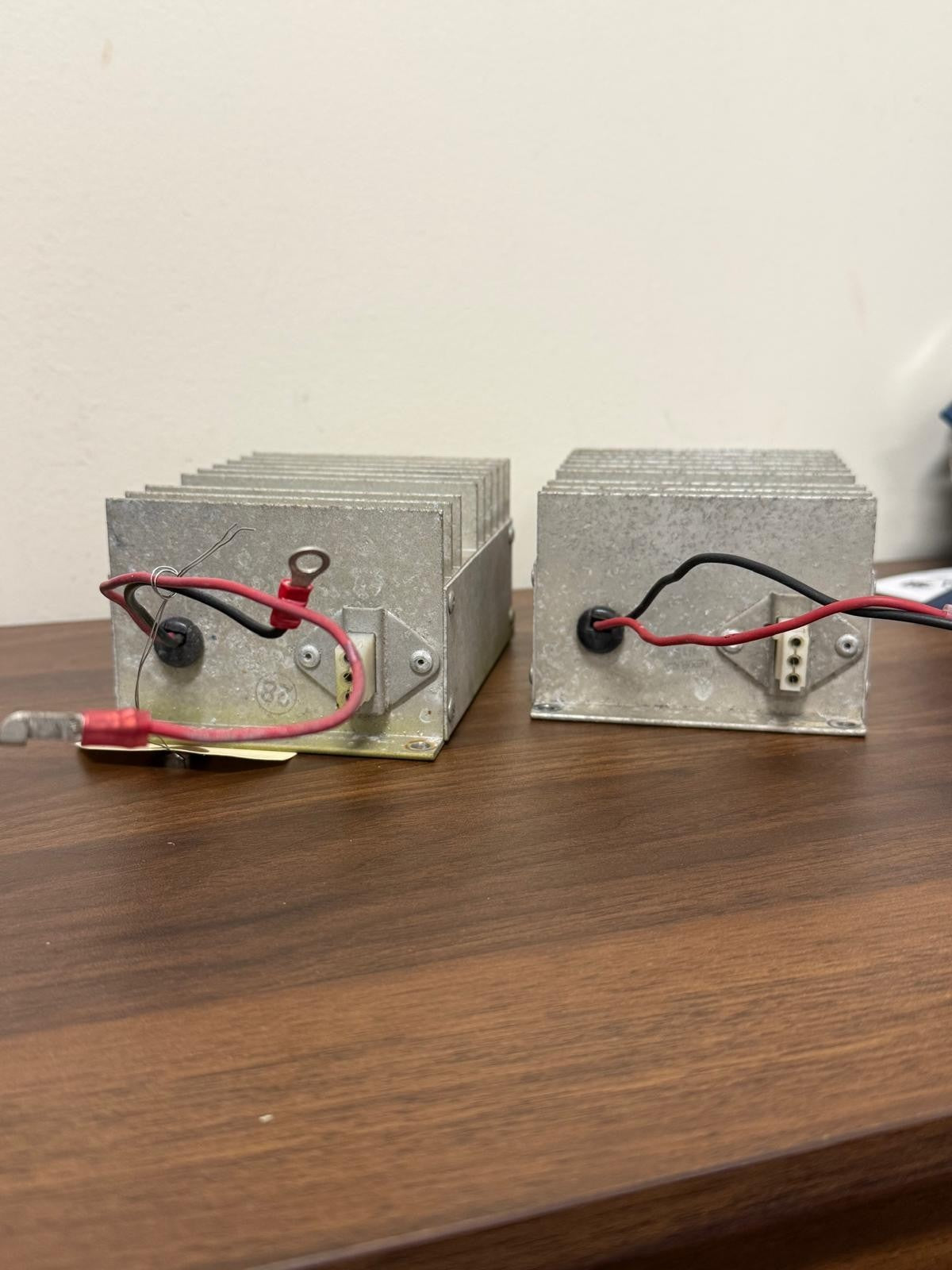 Aeroflash 152-0007 Strobe Light Power Supply 12-14V – Lot of 2 (For Parts/Repair)
