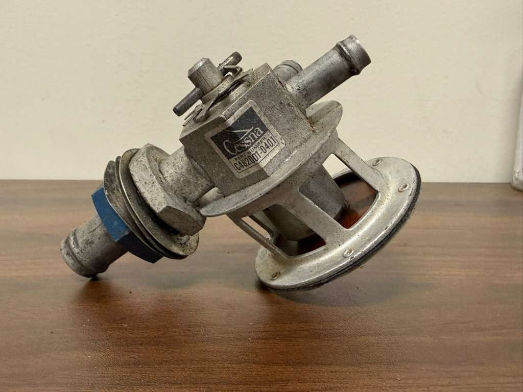 Airborne 2H3-16 Vacuum Regulator Valve C482001-0401 – Cessna 150 – As Removed